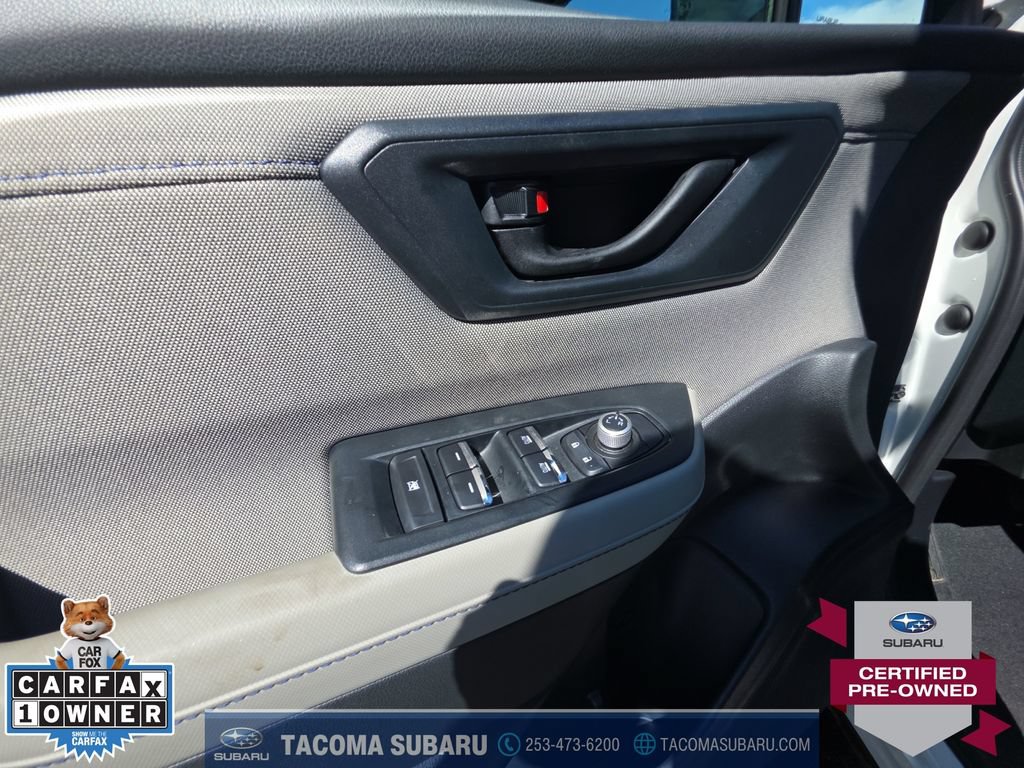 Used 2025 Subaru Forester Premium AWD/4WD image 11
