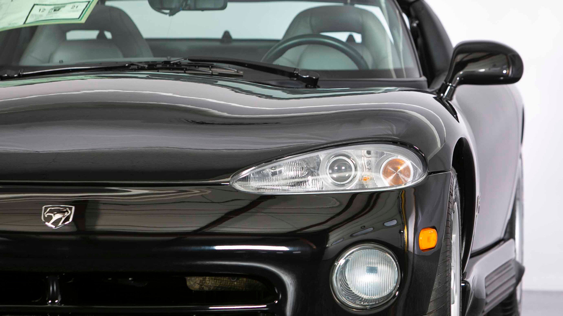 Used 1995 Dodge Viper RT/10 RWD image 13