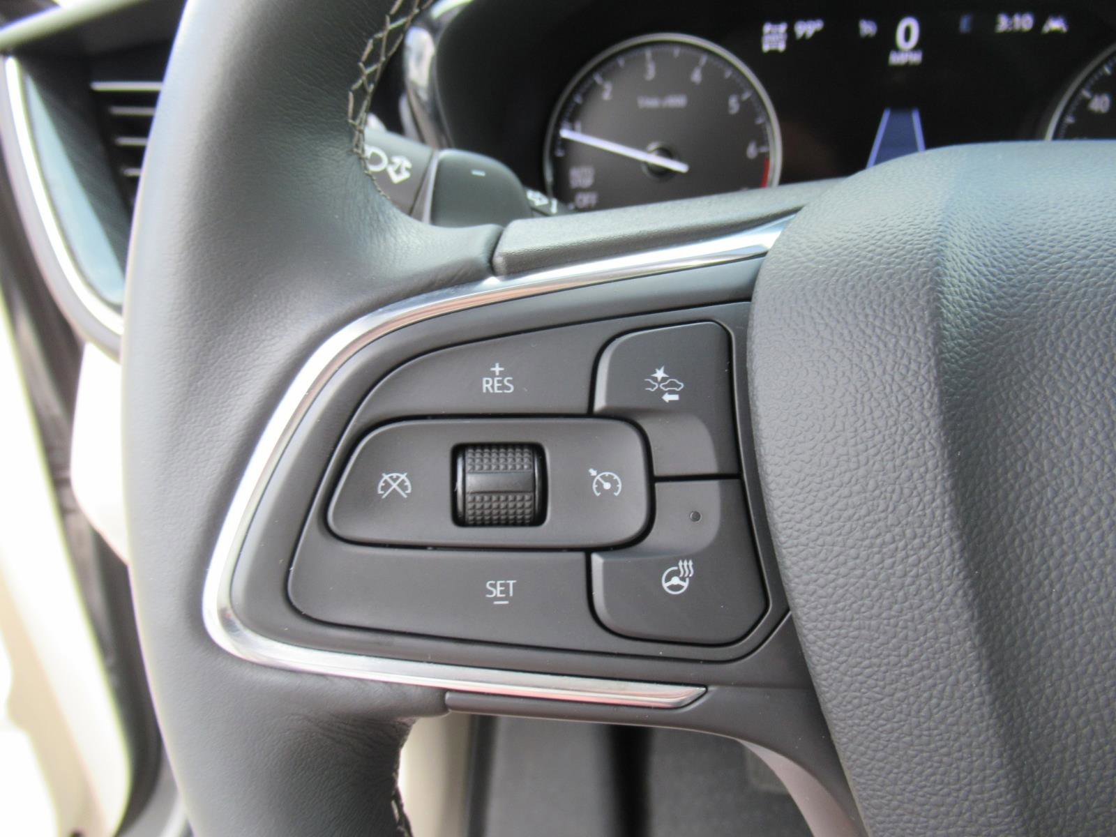 Used 2023 Buick Envision Essence AWD/4WD image 37