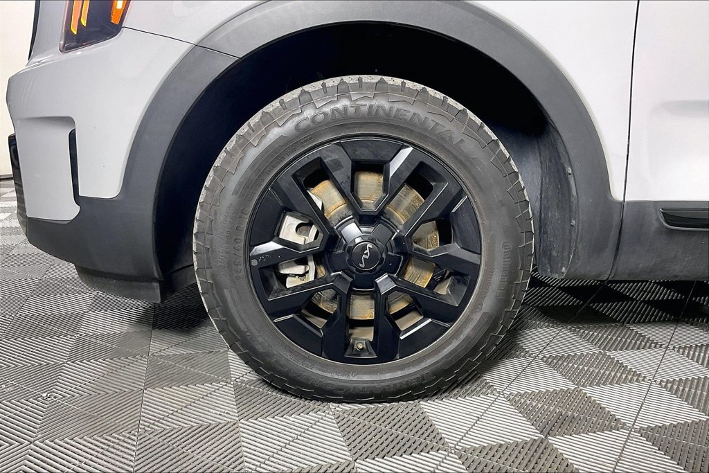 Used 2025 Kia Telluride SX Prestige X-Pro AWD/4WD image 10