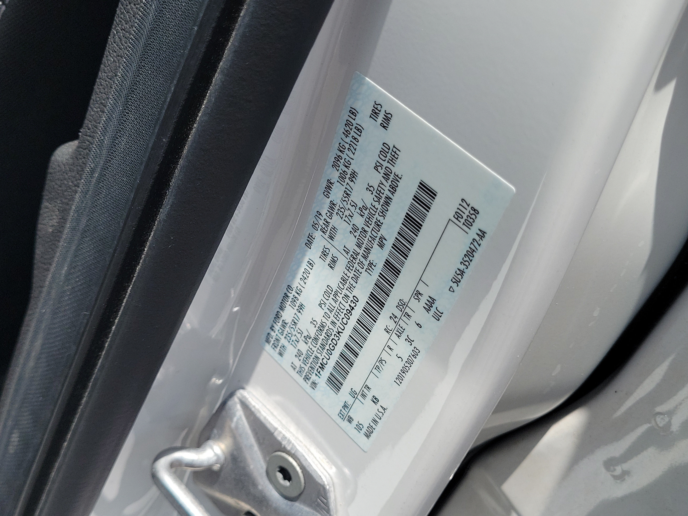 Used 2019 Ford Escape SE FWD image 32