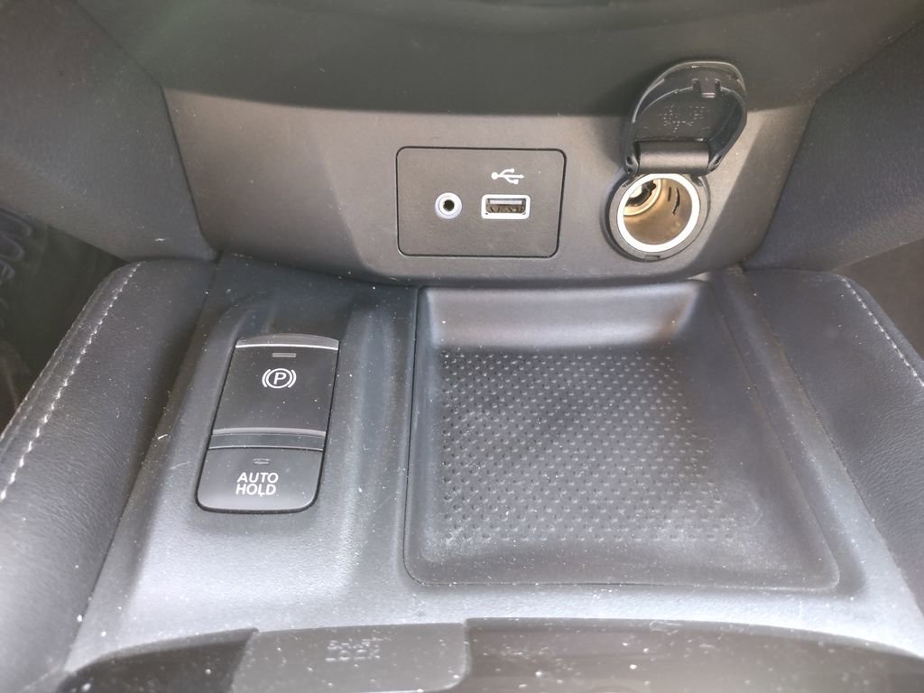 Used 2019 Nissan Rogue SL w/ Premium Package image 24