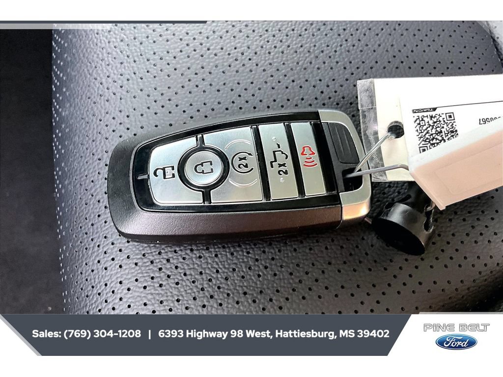 New 2027 Ford F250 Lariat AWD/4WD image 9