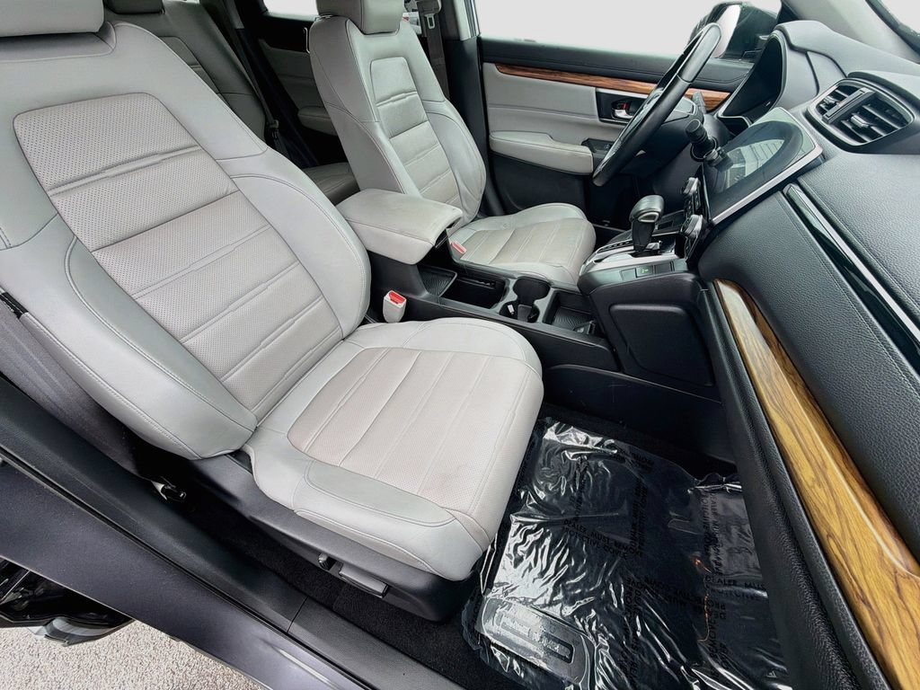 Used 2018 Honda CR-V Touring image 15