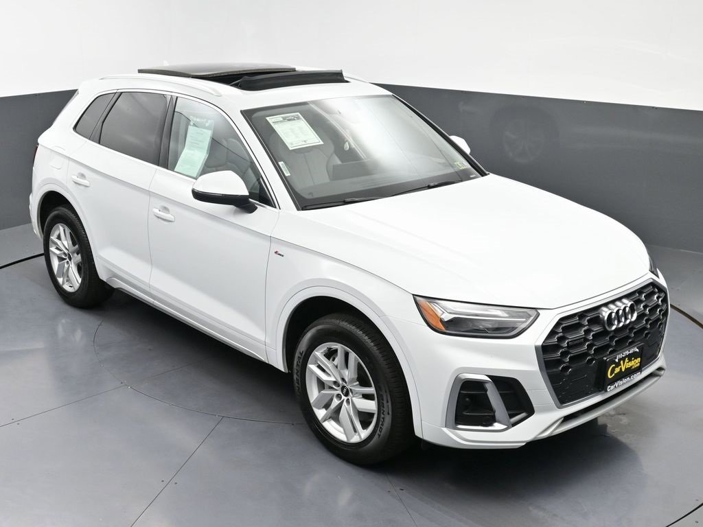 Used 2024 Audi Q5 2.0T Premium w/ Convenience Package image 43