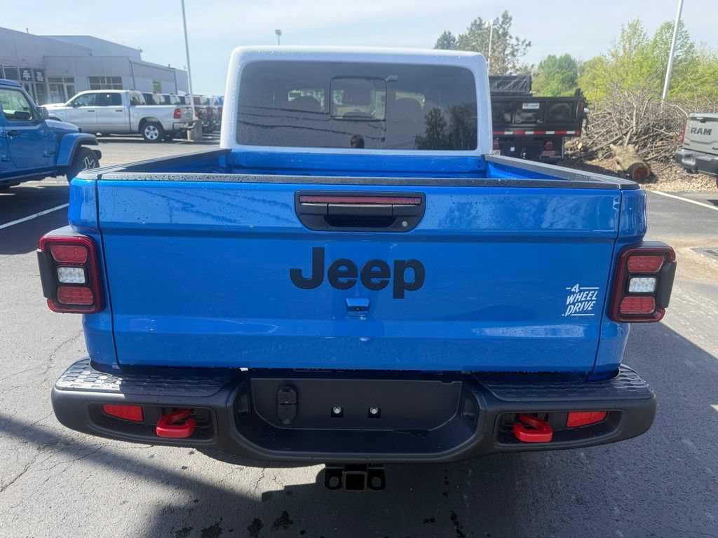 New 2026 Jeep Gladiator Rubicon w/ Whitecap Package AWD/4WD image 3