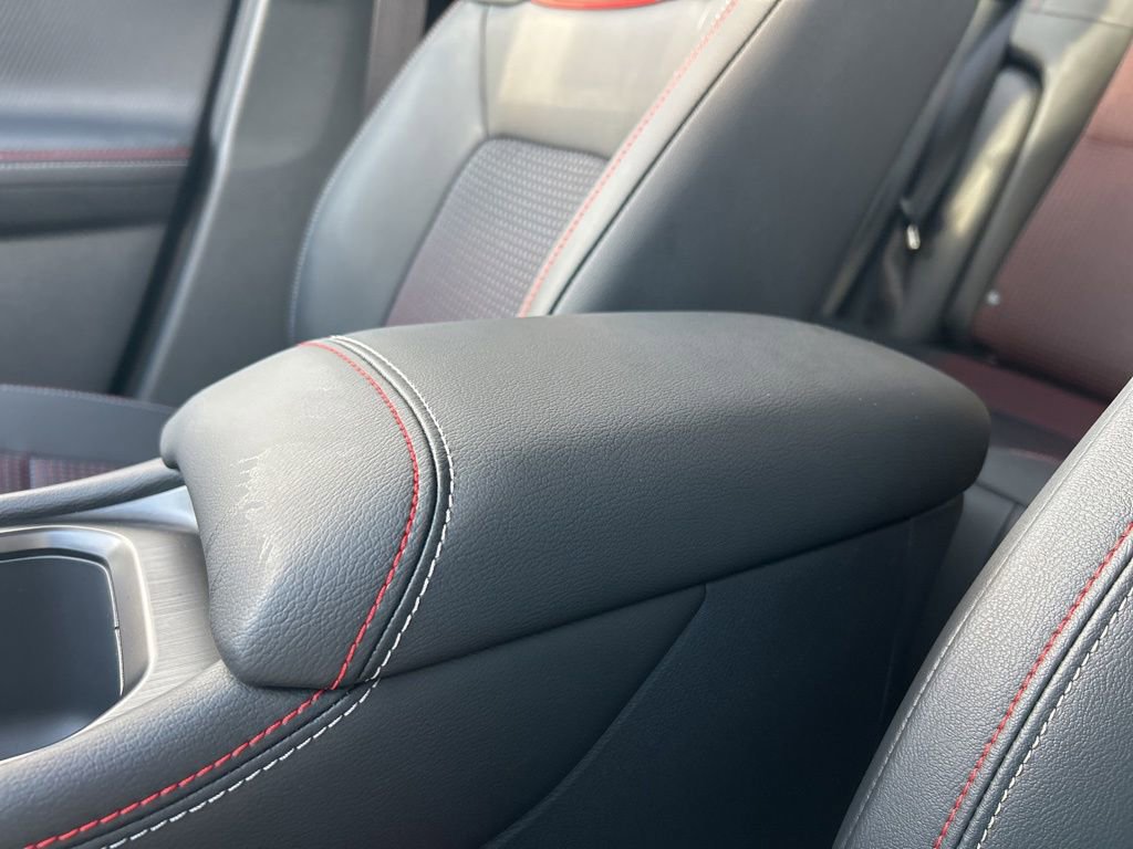 New 2026 Nissan Kicks SR FWD image 36