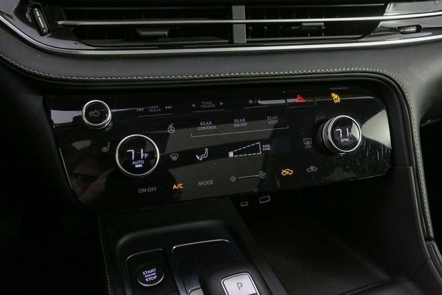 Used 2023 INFINITI QX60 Pure image 27