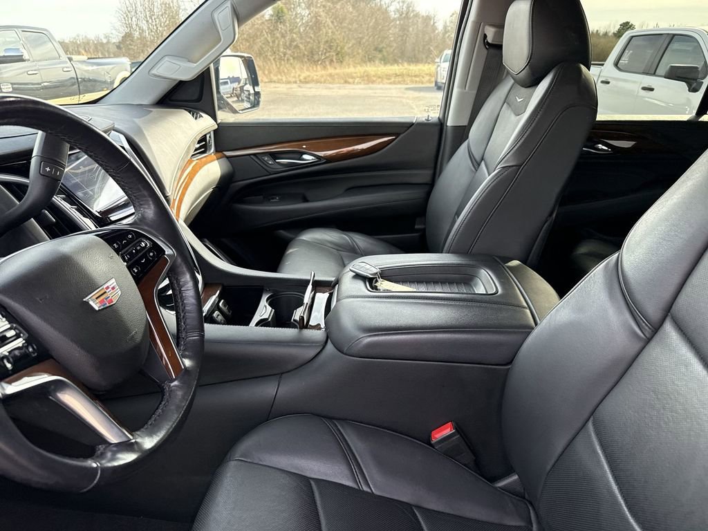 Certified 2020 Cadillac Escalade ESV Luxury image 26