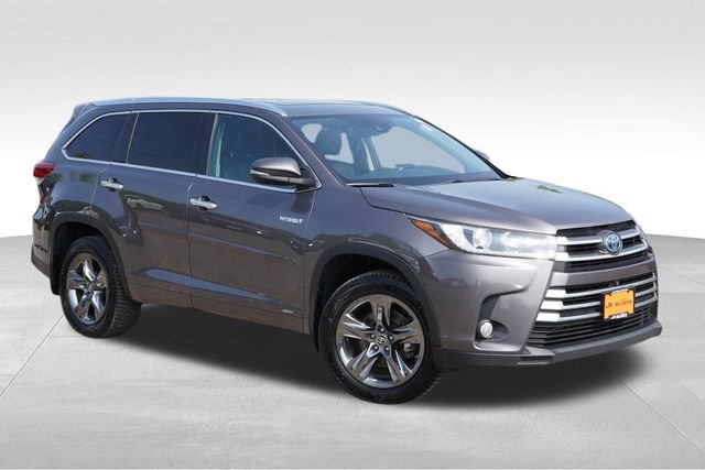 Used 2017 Toyota Highlander Limited