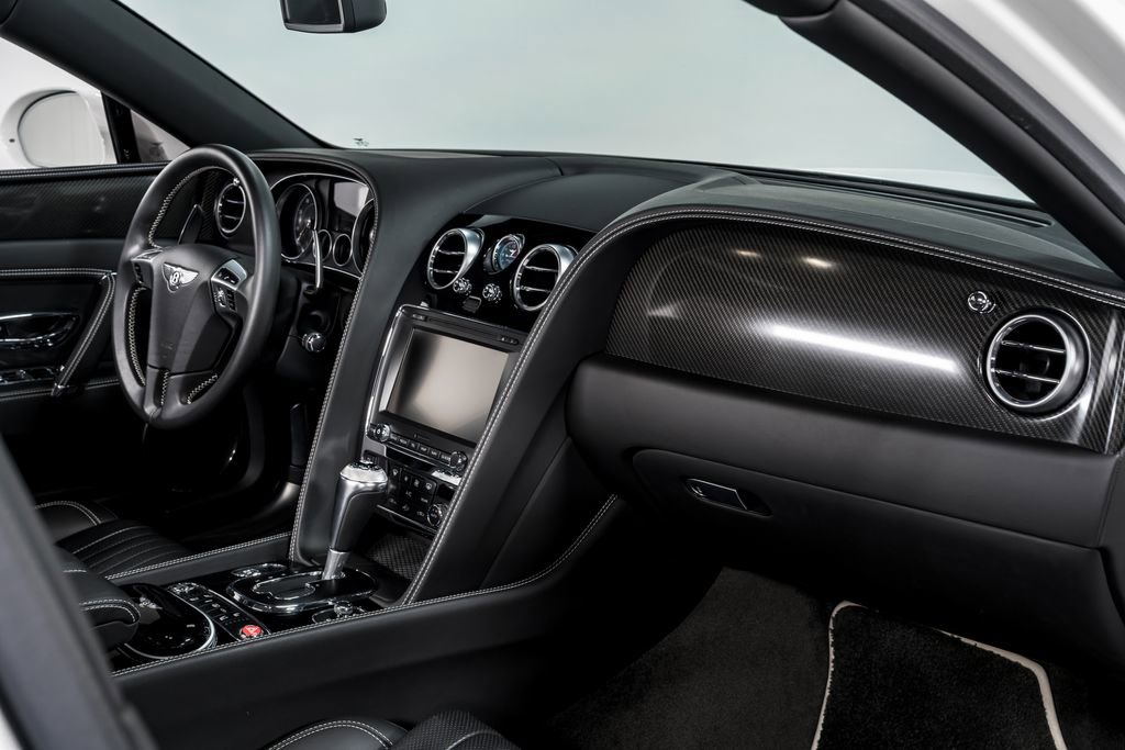 Used 2018 Bentley Flying Spur S V8 image 31