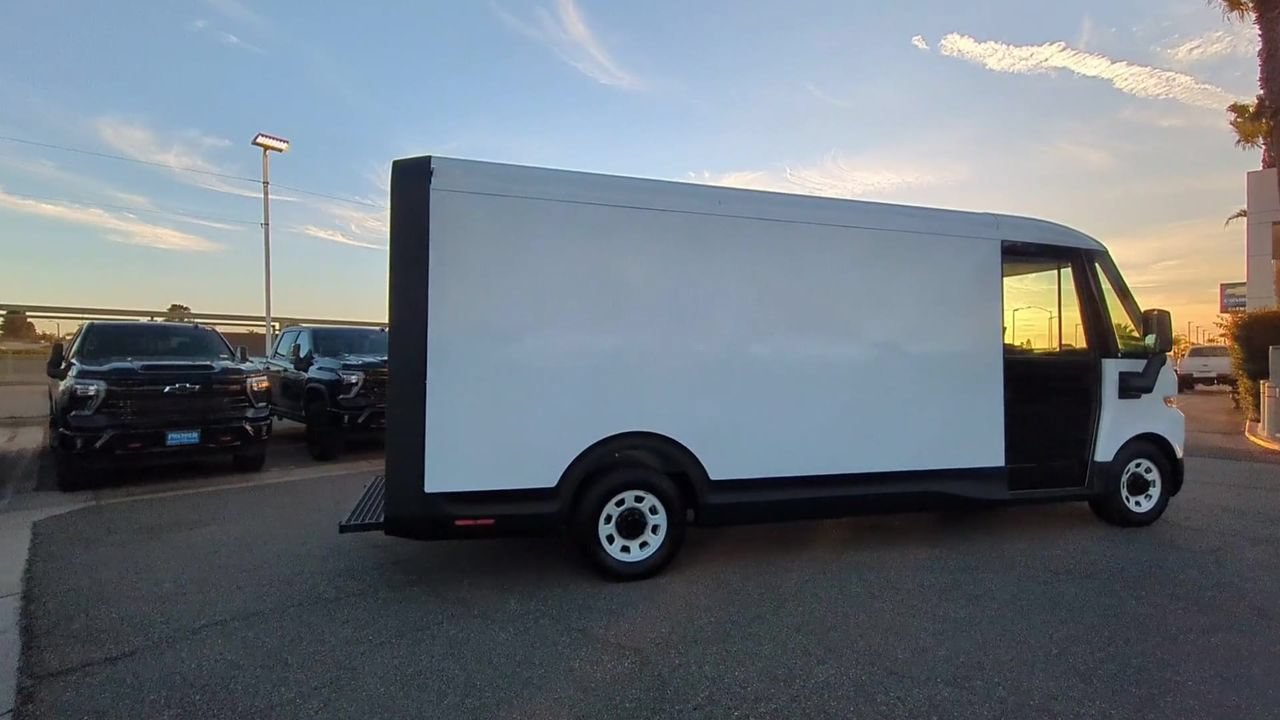 Used 2024 Chevrolet Brightdrop 600 w/ Battery Pack, Max Range AWD/4WD image 8