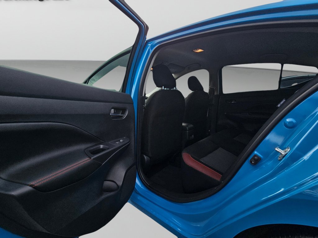 Used 2025 Nissan Versa SR w/ Trunk Package image 20