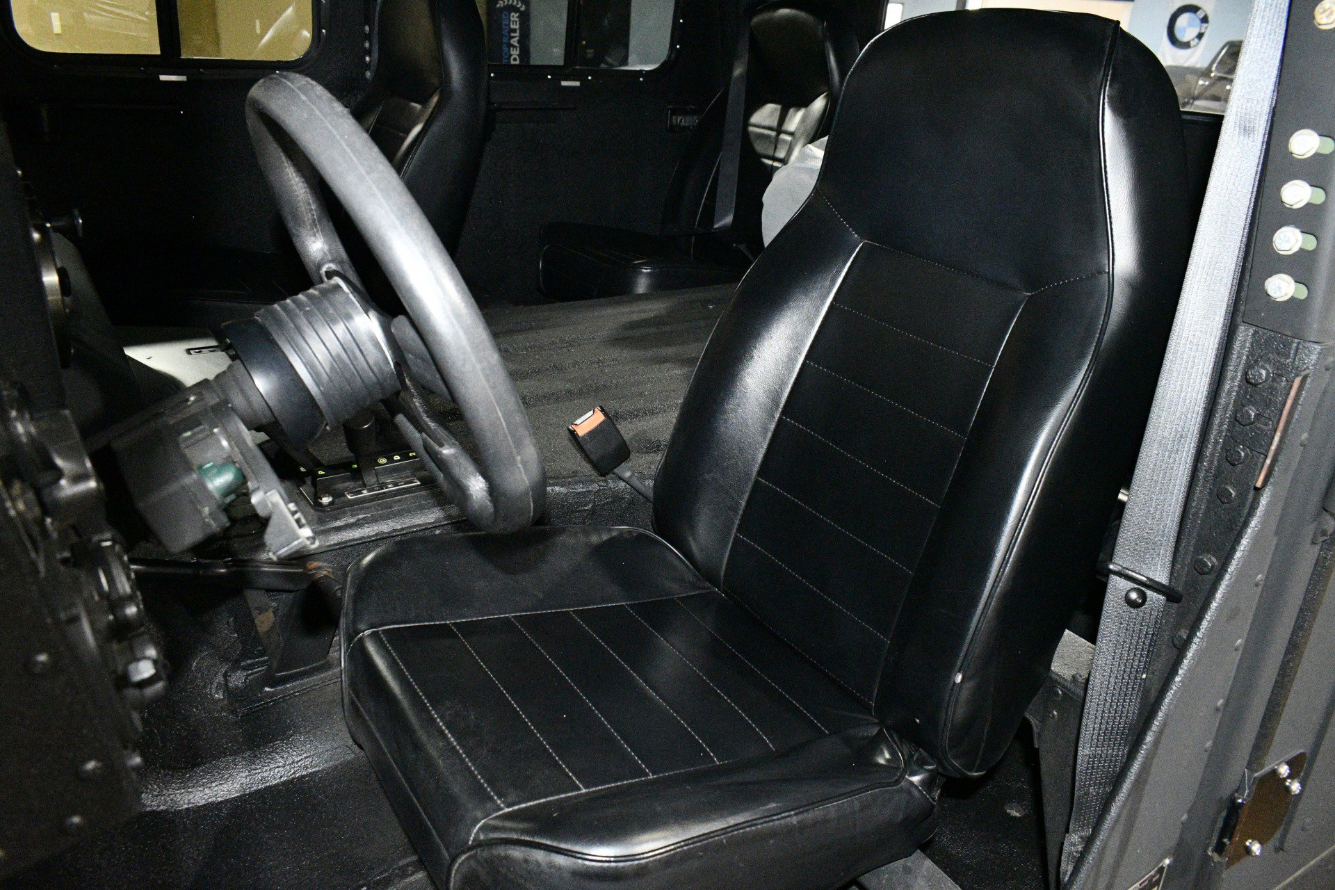 Used 1990 HUMMER H1 image 7