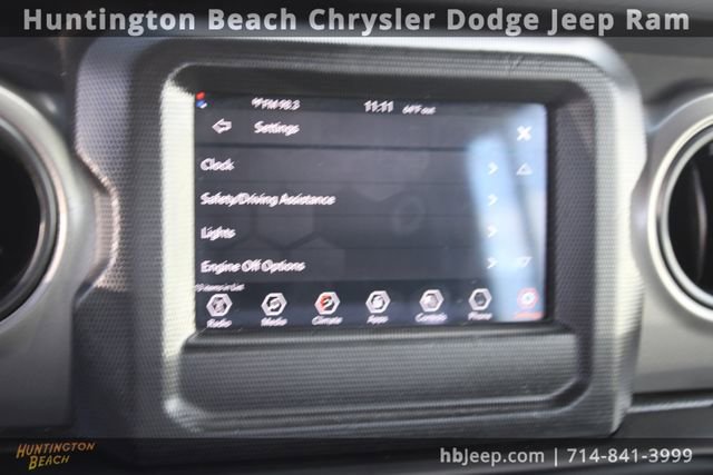 Used 2023 Jeep Wrangler Sport image 27