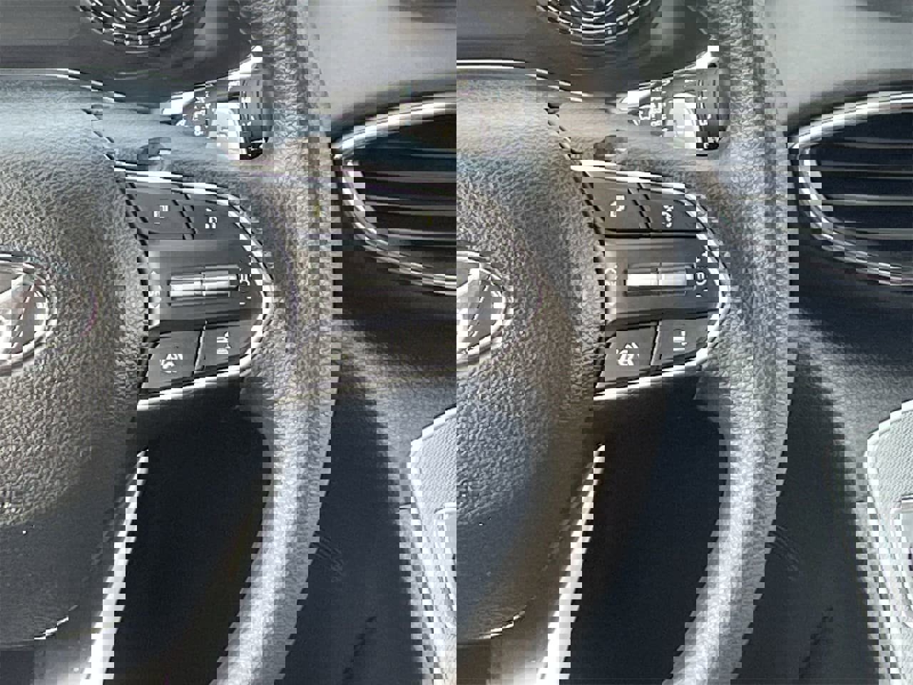 Certified 2022 Hyundai Santa Fe SEL w/ Cargo Package image 23