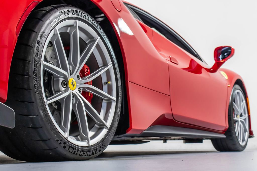 Used 2019 Ferrari 488 Pista Coupe image 28