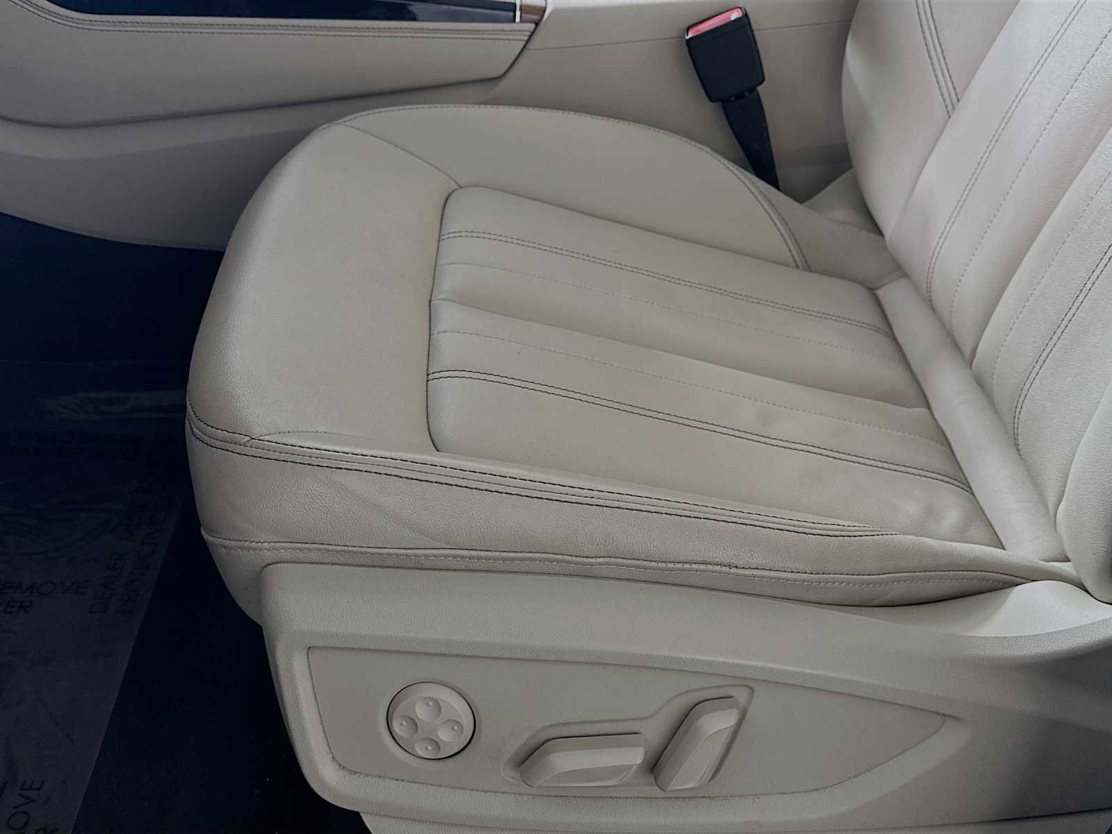 Certified 2023 Audi Q5 2.0T Premium Plus w/ Premium Plus Package image 18