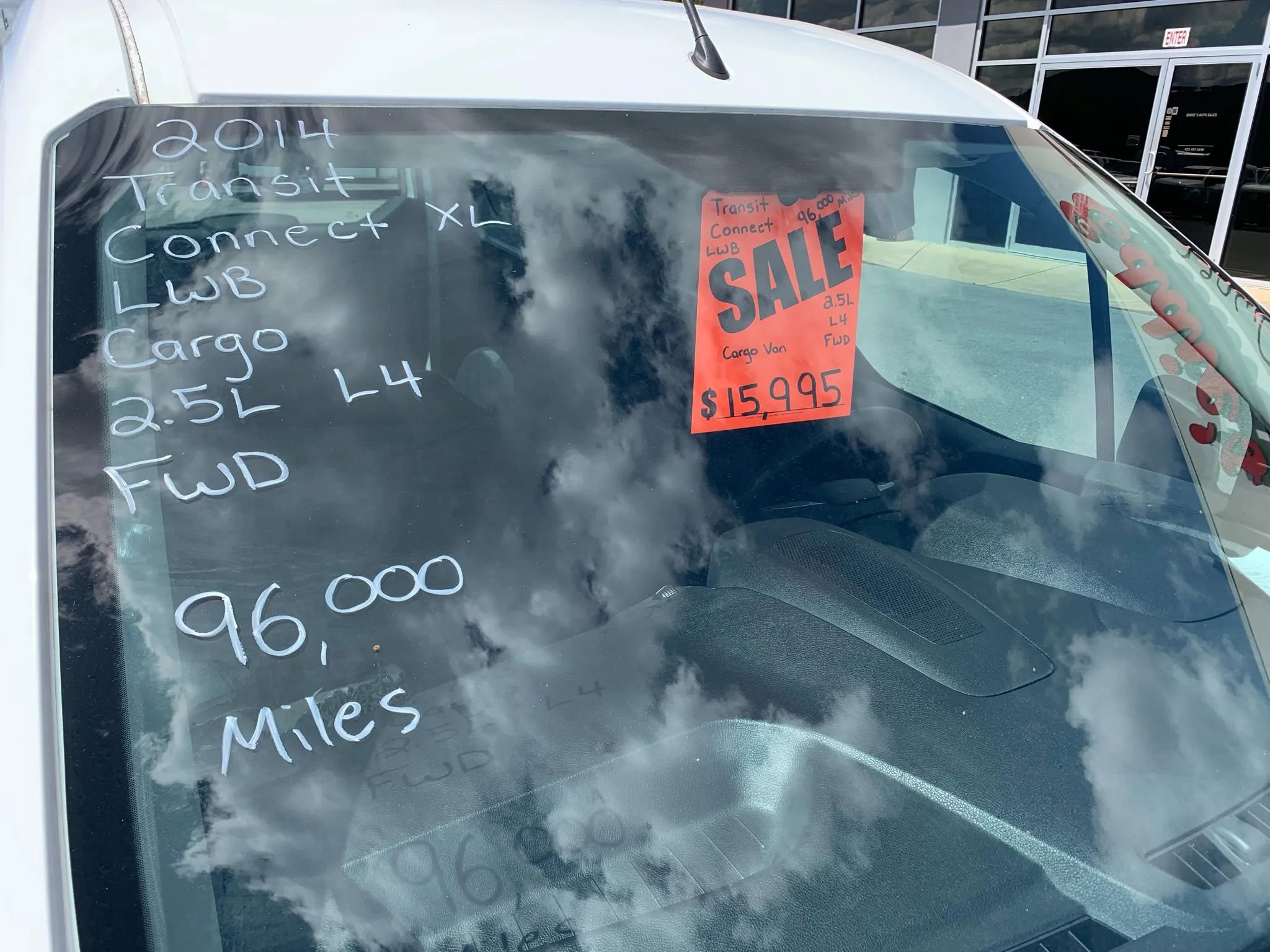 Used 2014 Ford Transit Connect XL image 3