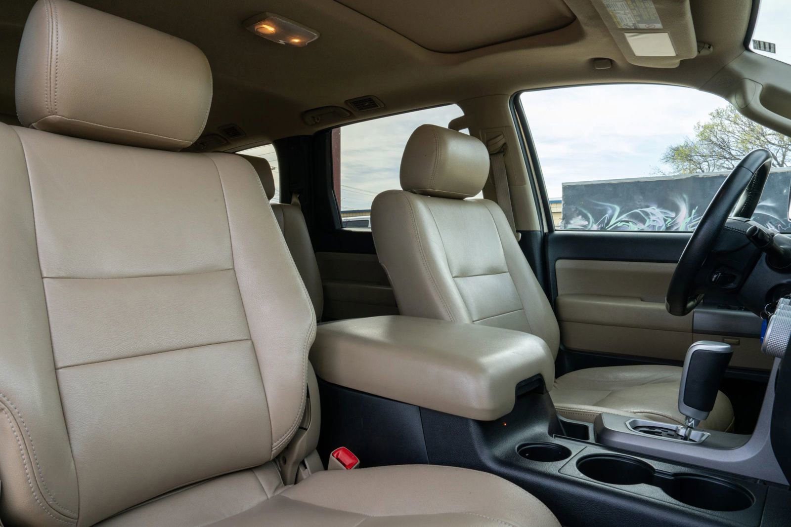Used 2014 Toyota Sequoia SR5 RWD image 24