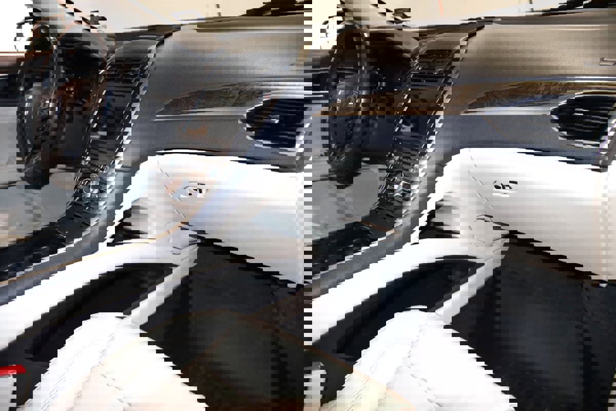 Used 2017 Lincoln MKZ Select w/ Climate Package image 57