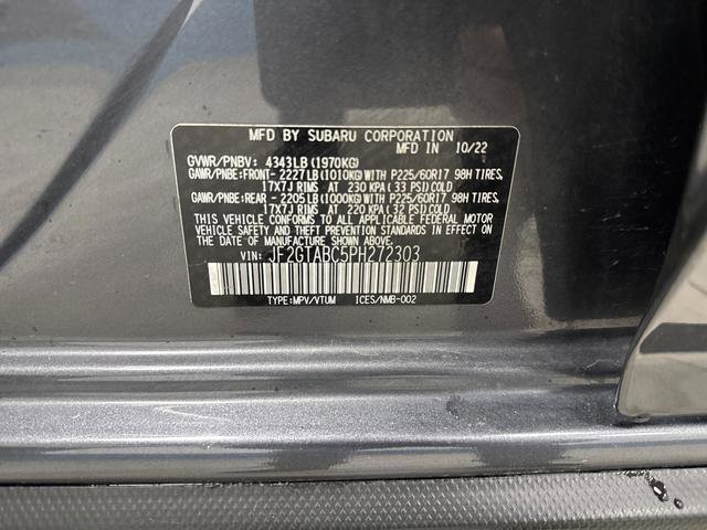 Used 2023 Subaru Crosstrek 2.0i image 32