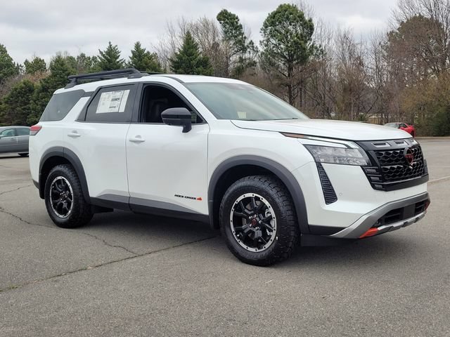 New 2026 Nissan Pathfinder Rock Creek w/ Rock Creek Premium Package AWD/4WD image 7