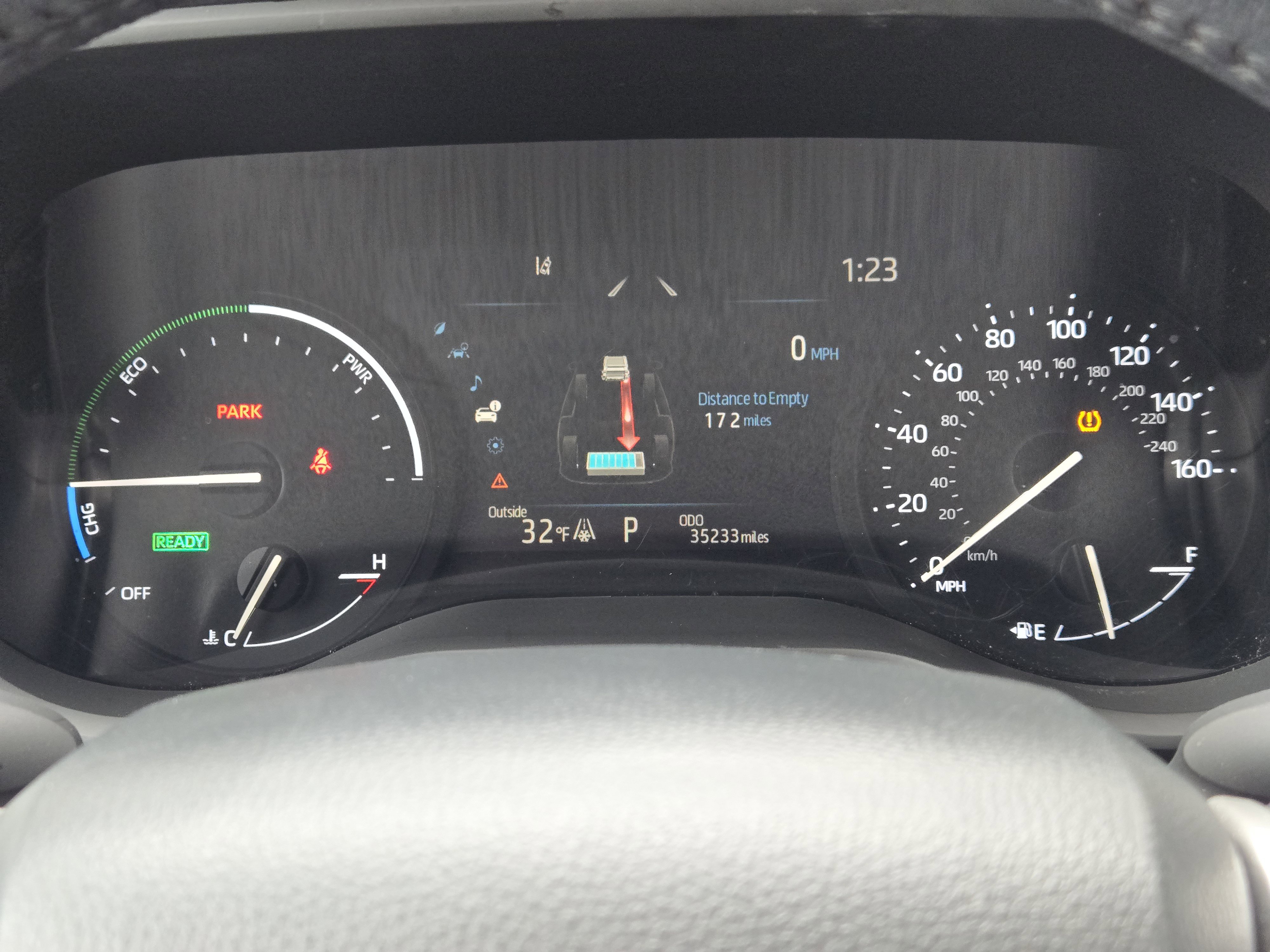 Used 2025 Toyota Sienna XLE image 19