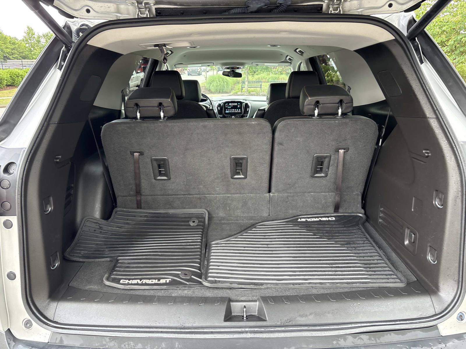 Used 2019 Chevrolet Traverse LT w/ LPO, Blackout Package AWD/4WD image 31