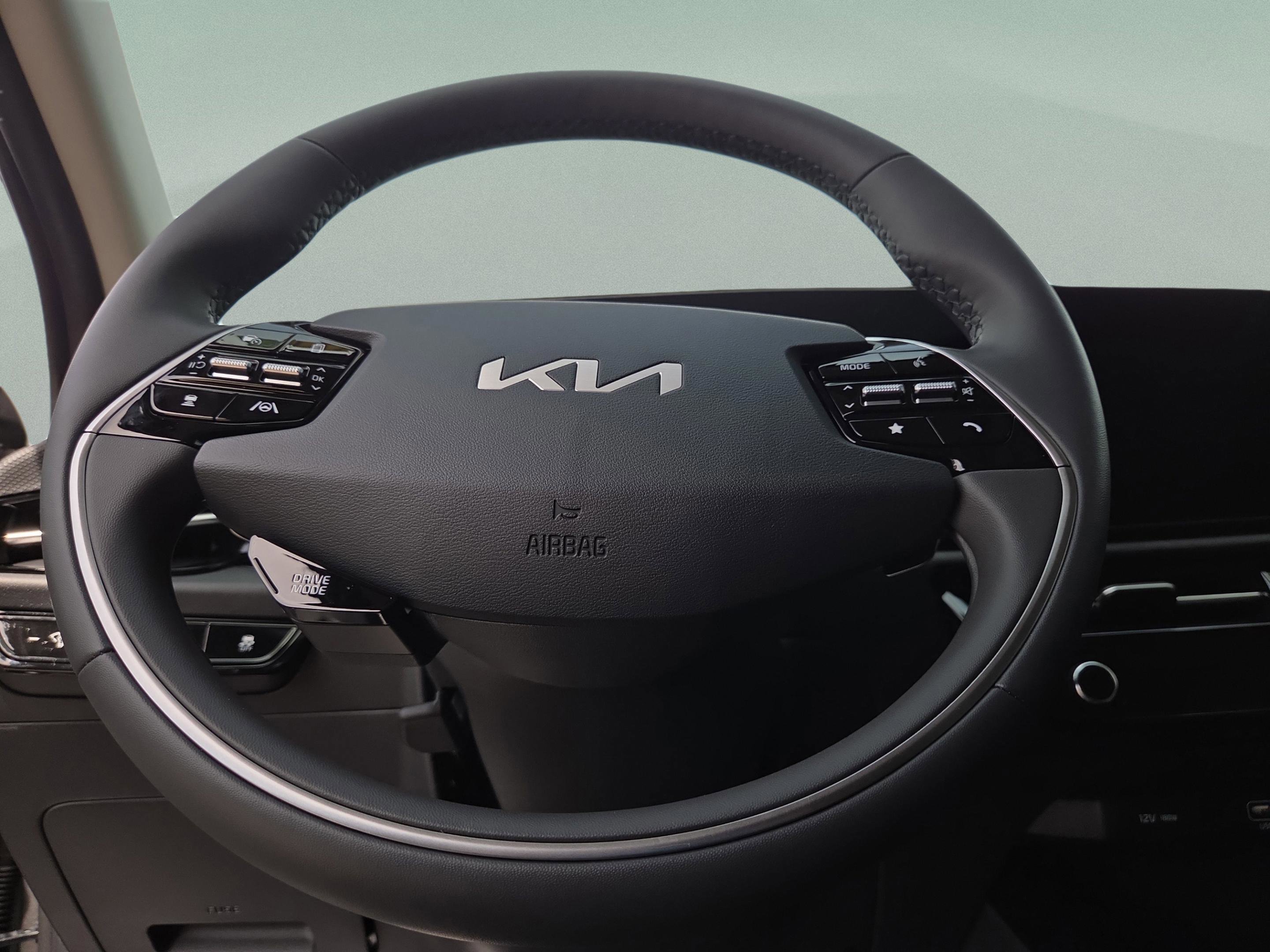 New 2026 Kia Niro Wave FWD image 26