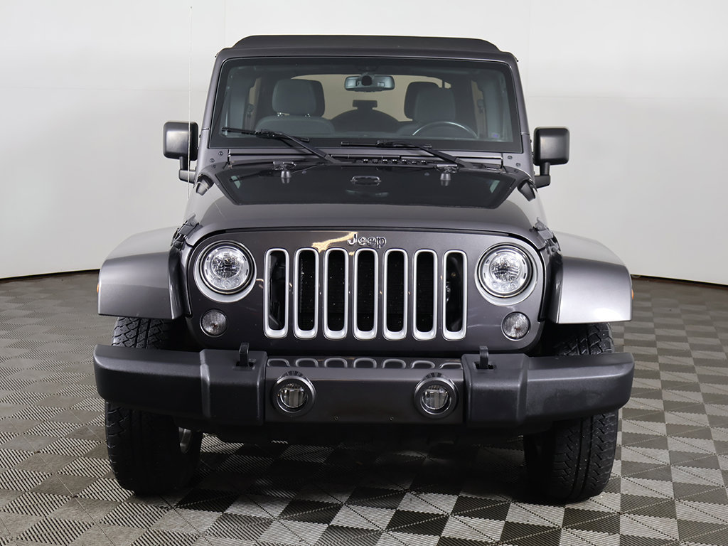 Used 2018 Jeep Wrangler Unlimited Sahara AWD/4WD image 6