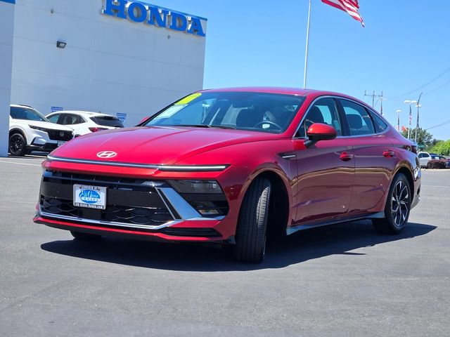 Used 2025 Hyundai Sonata SEL FWD image 8