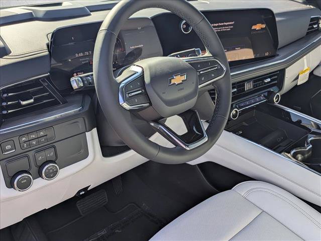 New 2026 Chevrolet Suburban Premier RWD image 3