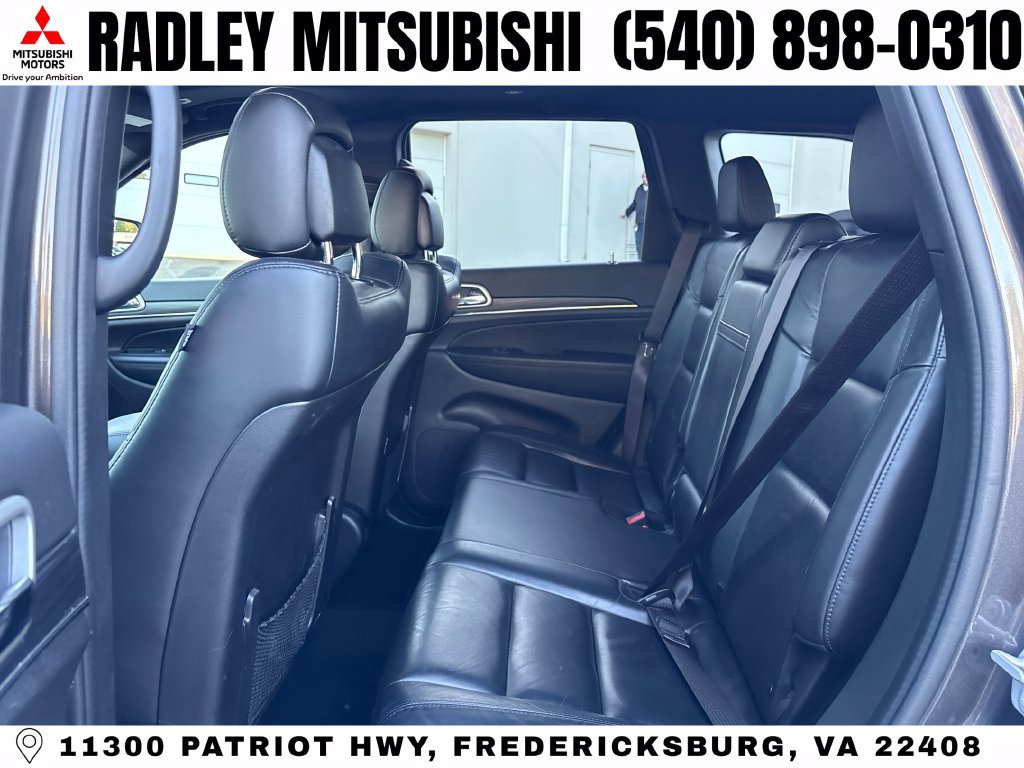 Used 2021 Jeep Grand Cherokee Limited AWD/4WD image 12