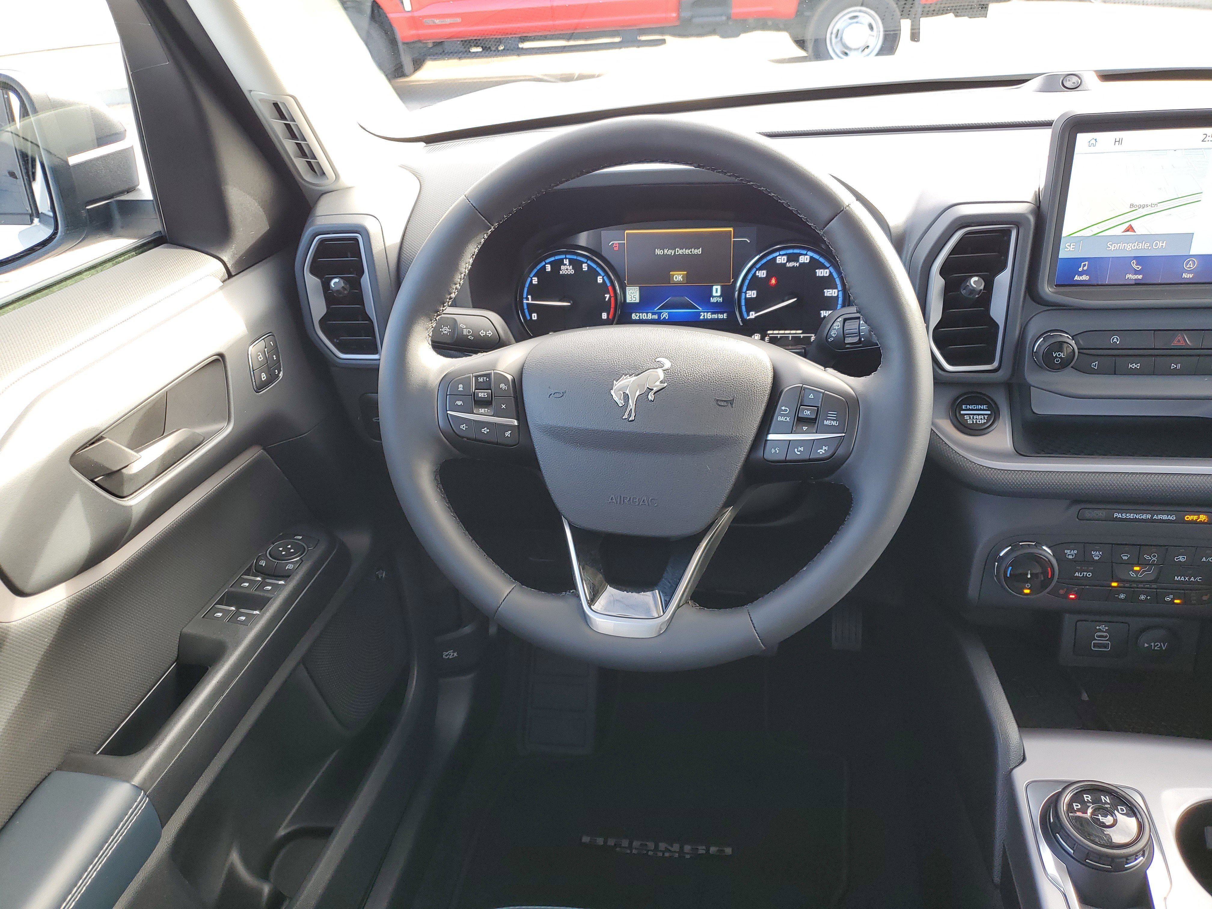 Used 2024 Ford Bronco Sport Outer Banks w/ Tech Package image 10