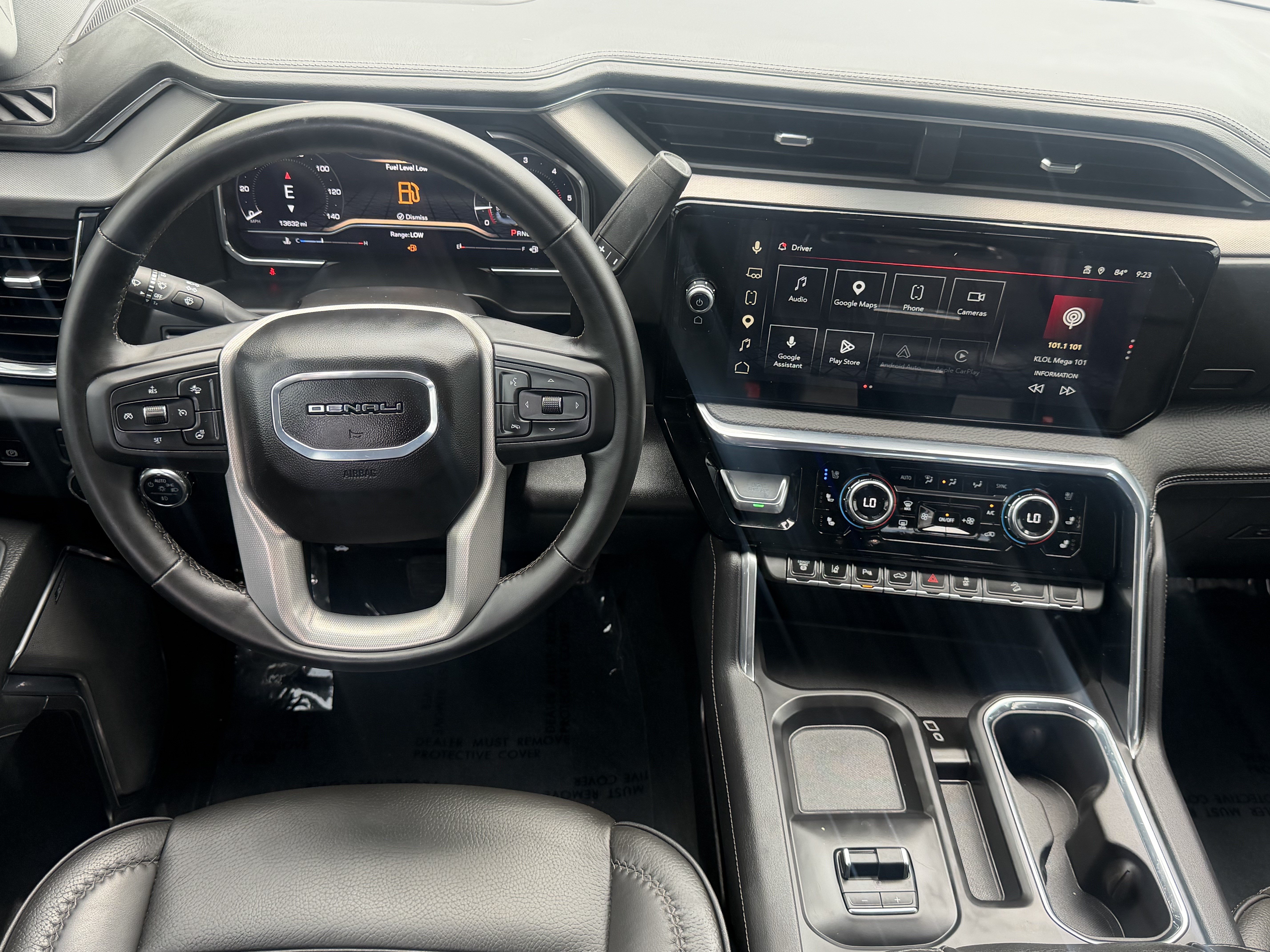Used 2025 GMC Sierra 2500 Denali AWD/4WD image 11