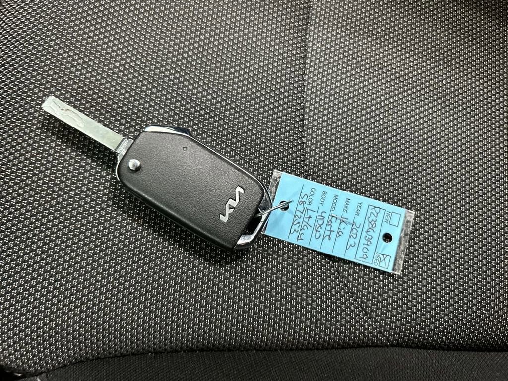 Certified 2023 Kia Forte LXS FWD image 12