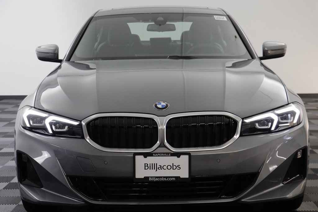 Certified 2025 BMW 330i xDrive Sedan w/ M Sport Package image 21
