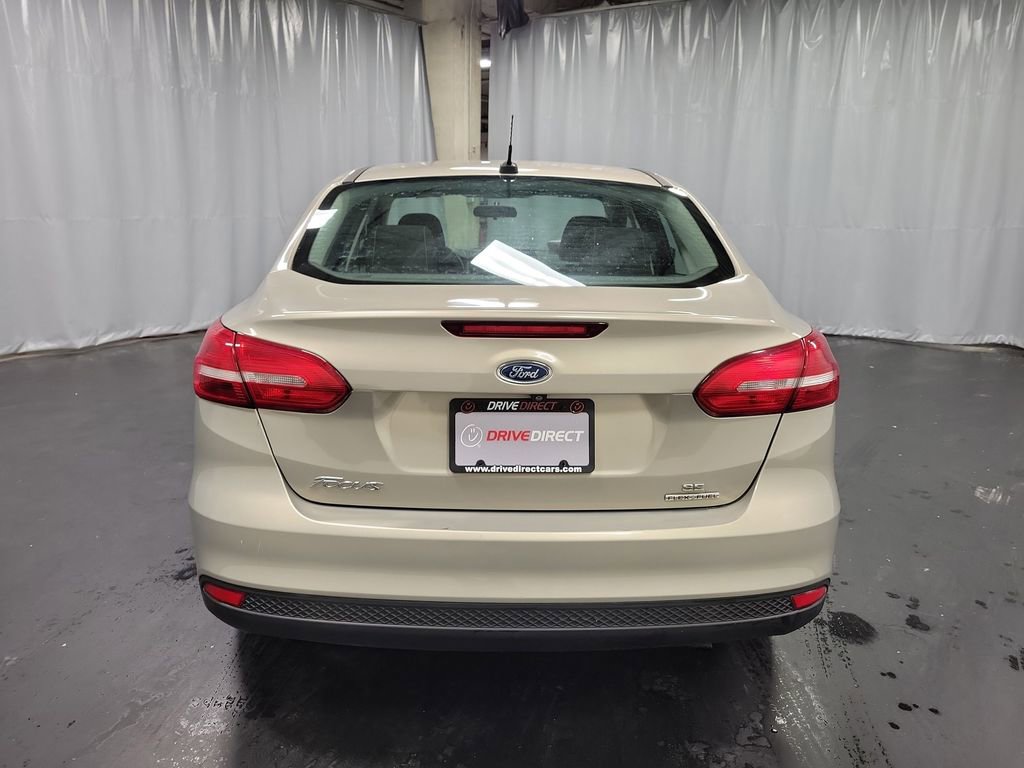 Used 2016 Ford Focus SE image 8