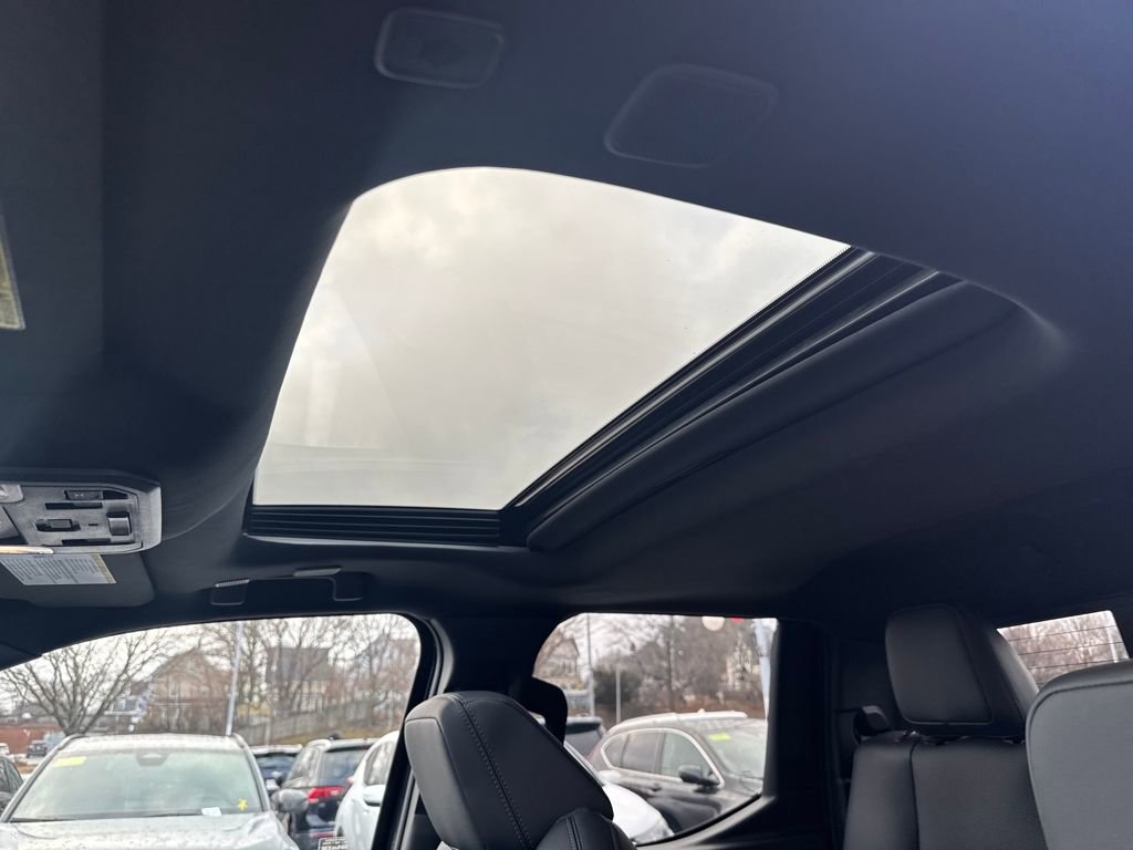 Used 2025 Toyota Tacoma TRD Sport image 15