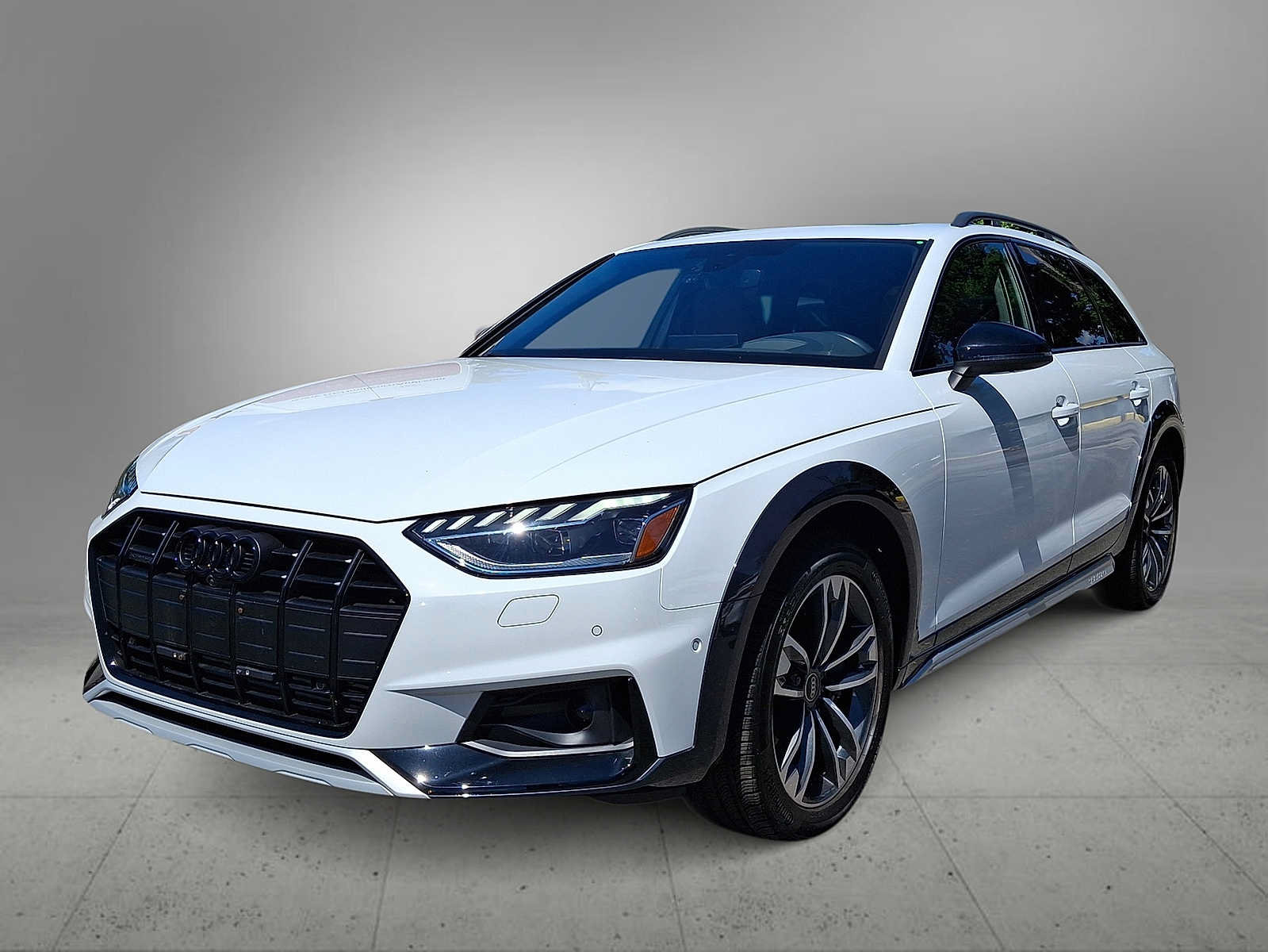 Certified 2023 Audi A4 2.0T allroad Prestige AWD/4WD image 1