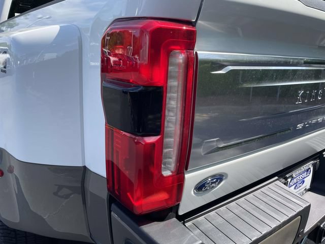 New 2026 Ford F350 King Ranch w/ FX4 Off-Road Package AWD/4WD image 38
