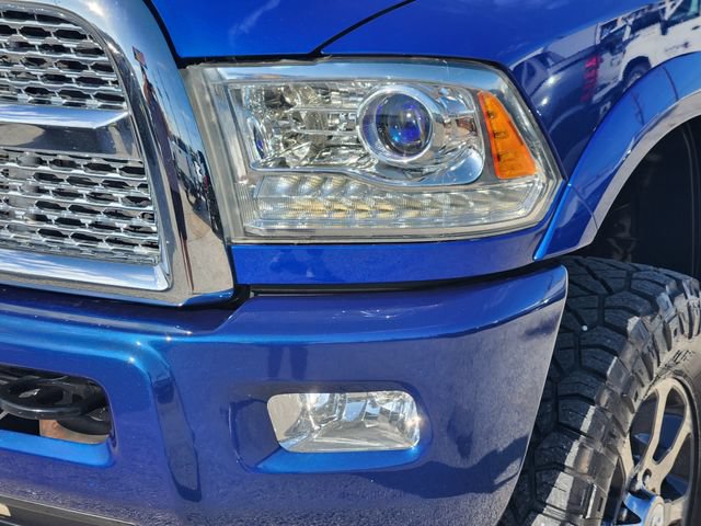 Used 2016 RAM 3500 Laramie w/ Convenience Group AWD/4WD image 9