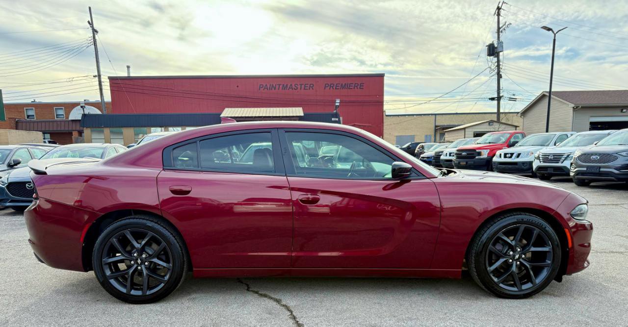 Used 2019 Dodge Charger SXT w/ Plus Group image 8