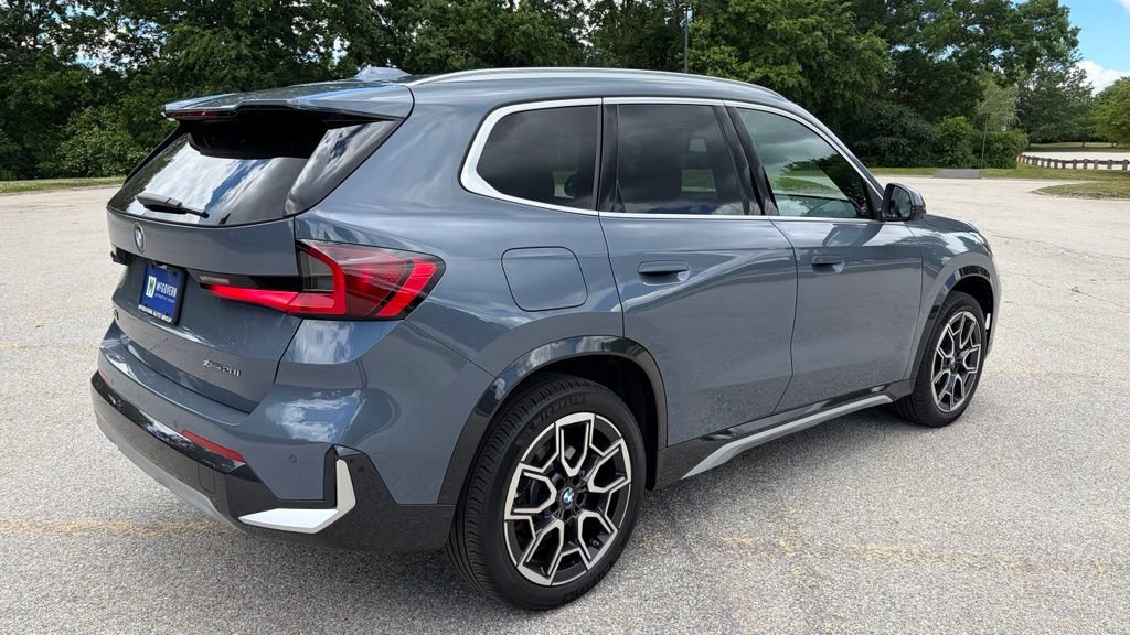 Certified 2025 BMW X1 xDrive28i w/ Technology Package AWD/4WD image 5