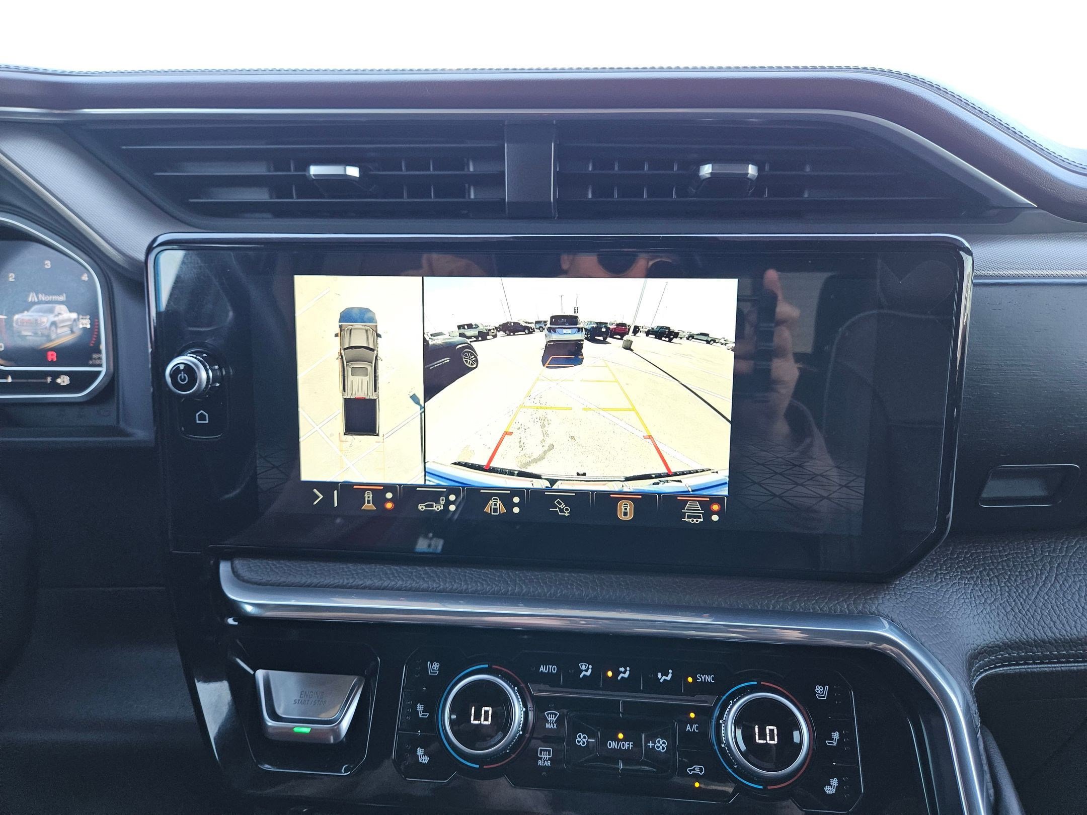 Used 2024 GMC Sierra 1500 Denali w/ Denali Reserve Package image 18