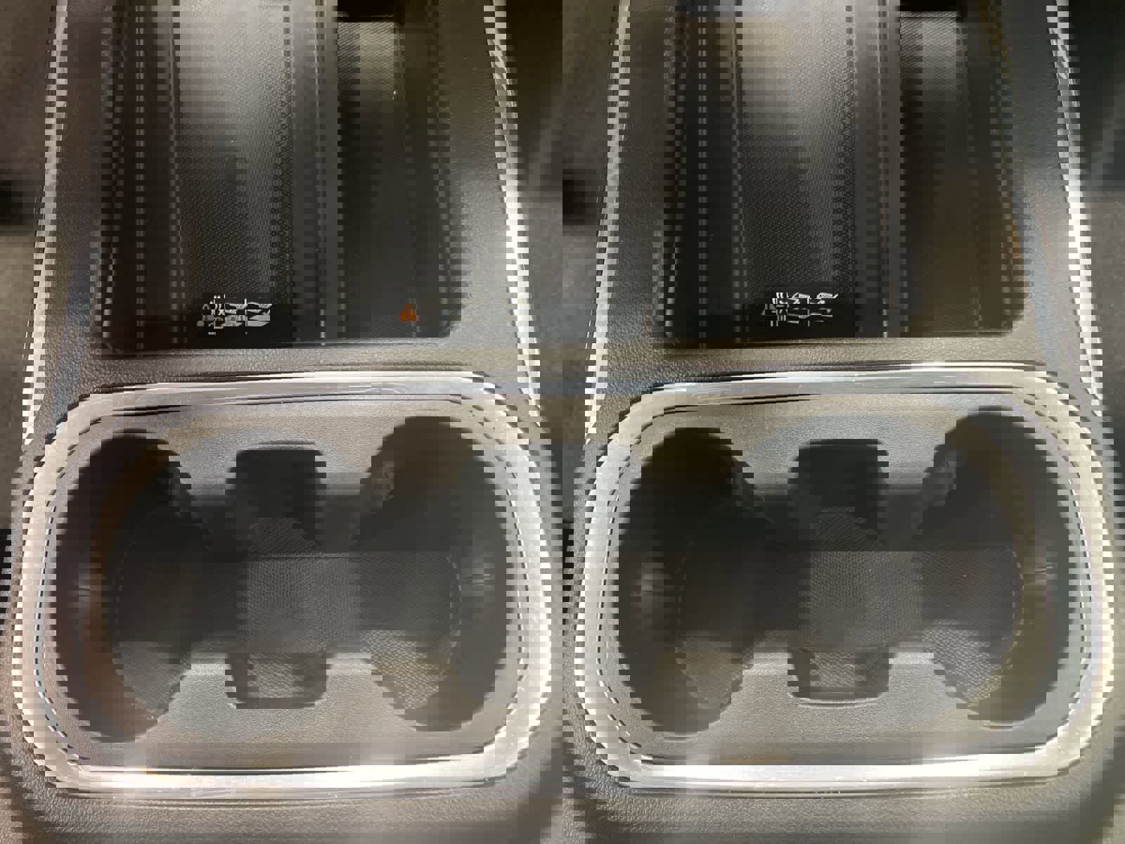 Used 2021 GMC Sierra 2500 AT4 w/ AT4 Preferred Package image 19