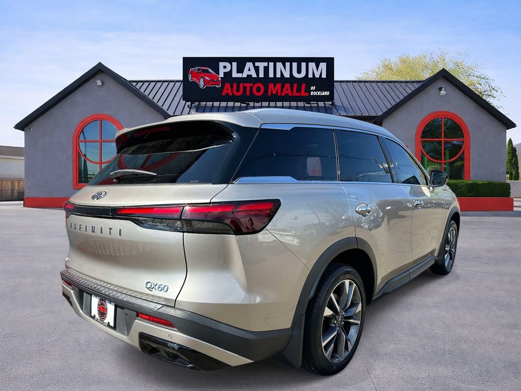 Used 2023 INFINITI QX60 Luxe w/ Cargo Package AWD/4WD image 3