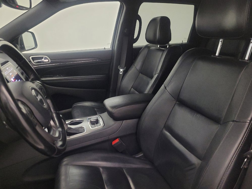 Used 2020 Jeep Grand Cherokee Limited AWD/4WD image 17