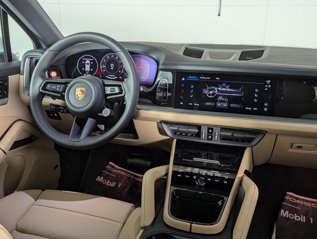 New 2026 Porsche Cayenne image 22